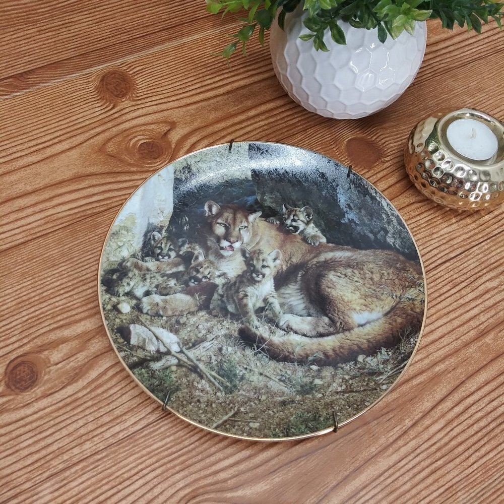 BRADFORD EXCHANGE Rocky Camp Panther Plate